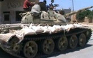 Nga phản ứng việc EU bỏ lệnh cấm vận vũ khí quân nổi dậy Syria