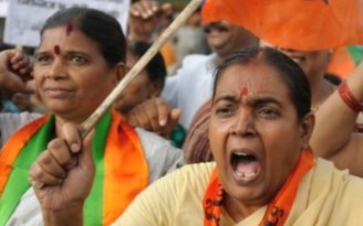 Vì sao hiếp dâm tập thể tại Ấn Độ bùng phát?