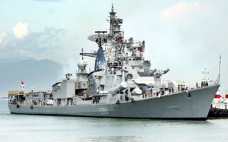 Đội tàu hải quân Ấn Độ cập cảng Tiên Sa
