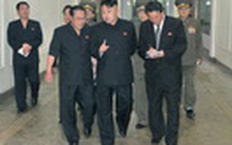 Ông Kim Jong-un sùng bái trùm phát xít Hitler?