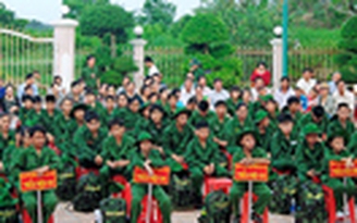 Xuất quân Học kỳ quân đội năm 2013