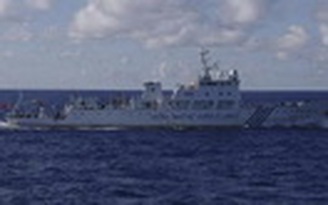 18 tàu hải giám Trung Quốc uy hiếp Philippines ở biển Đông