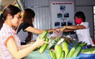Đặt hàng cho nông dân...