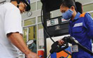 Giá xăng tăng tiếp 360 đồng/lít