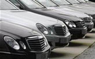 Mercedes-Benz C-Class bị nghi gặp sự cố gây cháy tại Mỹ
