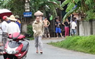 Một cụ bà chết bất thường trong nhà