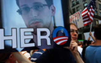 Snowden chính thức xin tị nạn tạm thời tại Nga