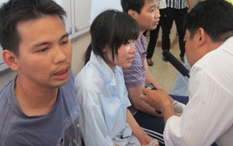 Vụ chìm tàu kinh hoàng: 9 giờ chống chọi tử thần giữa biển khơi