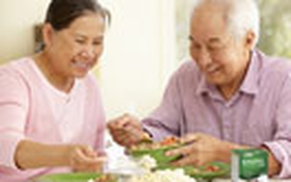 Cân bằng dinh dưỡng ở người lớn tuổi