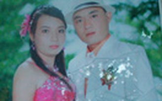 Chồng dùng dao đâm chết vợ