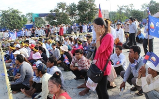Người biểu tình gây hấn tại Campuchia