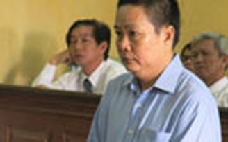 Chồng vũ phu bị xử, vợ xin tòa giảm án