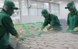 Mỹ tiếp tục tăng thuế cá tra