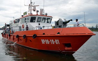 Trang bị tàu cứu nạn và tuần tra trên biển cho Quảng Ngãi