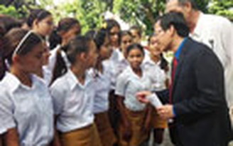 Đoàn đại biểu thanh niên Việt Nam thăm Cuba