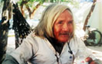 Bùi Giáng và bài thơ 'phù thủy'