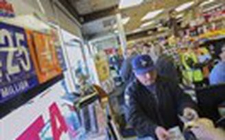 Một người Mỹ gốc Việt trúng độc đắc 324 triệu USD