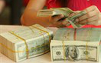 Chưa cân đối cung, cầu USD
