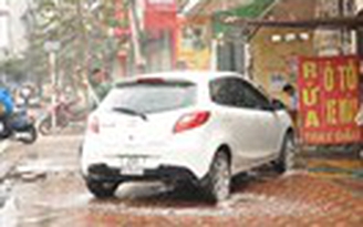Rửa ô tô xe máy ngày 30 Tết giá tăng gấp đôi