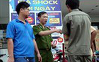 Tài xế ẩu đả, 1 người nhập viện