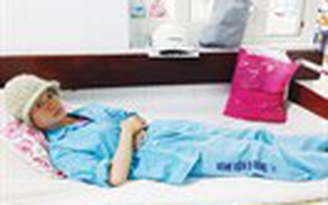 Cô gái hiếu thảo mắc bệnh hiểm nghèo