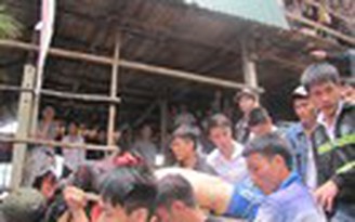 Hỗn chiến kinh hoàng trong ngày khai hội chùa Hương Tích