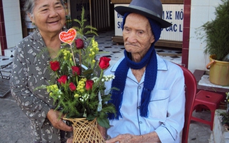 Ngọt ngào ngày Valentine của cụ ông 92 tuổi