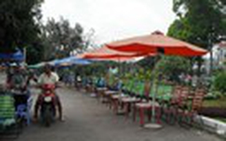 Trả lại mặt bằng cho công viên
