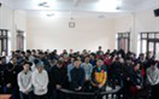 Án treo trong sới bạc tiền tỉ