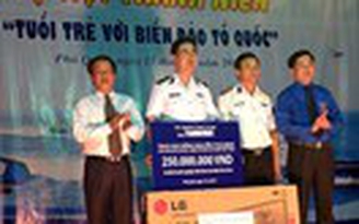 Giao lưu Tuổi trẻ với biển đảo Tổ quốc tại Vùng Cảnh sát biển 4