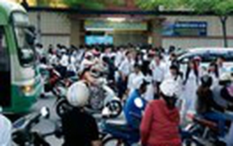 Sẽ rút giấy phép kinh doanh cơ sở giáo dục để ùn tắc giao thông
