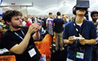 Facebook chi 2 tỉ USD mua Oculus