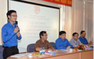 Đối thoại về đào tạo, bồi dưỡng và phát huy cán bộ trẻ