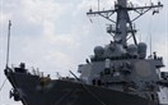 Chiến đấu cơ Nga vờn tàu chiến Mỹ