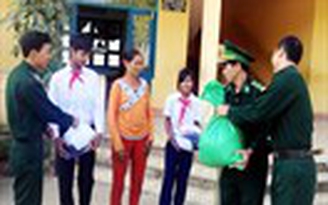 Nhận đỡ đầu trẻ vùng cao