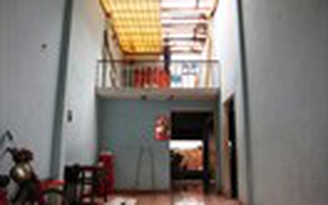 Mưa lớn, lốc xoáy gây thiệt hại hàng trăm triệu đồng