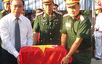 Truy điệu, an táng 21 hài cốt liệt sĩ hy sinh tại Lào
