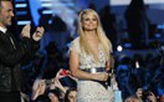 Miranda Lambert đứng đầu bảng xếp hạng Billboard 200