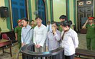 Mua bán ma túy, vợ chồng cùng lãnh án