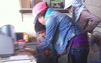 Công khai thi hộ - Kỳ 2: Tiền mất, tật mang