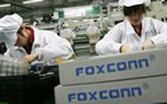 Foxconn sử dụng 10.000 robot để lắp ghép iPhone