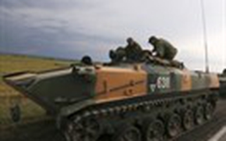 Quân đội Ukraine: 100 xe quân sự từ Nga tiến đến gần Donetsk
