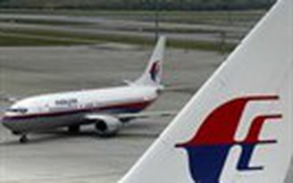 Máy bay Malaysia Airlines quay đầu vì sự cố áp suất