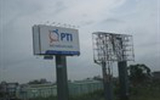 Nhếch nhác biển quảng cáo ngoài trời tại Hà Nội