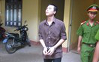 Lãnh án vì ‘yêu’ trẻ em