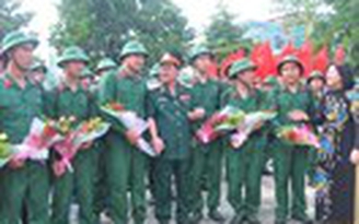 Thanh niên tình nguyện lên đường bảo vệ Tổ quốc