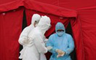 Cách ly 3 hành khách về từ vùng dịch Ebola