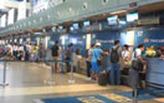 Hơn 1000 khách VNA bị ảnh hưởng vì phi công Air France đình công