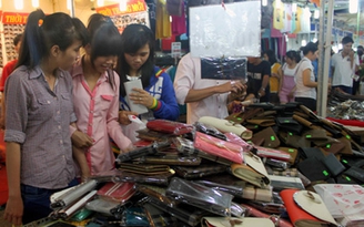 Phiên chợ công nhân 2014