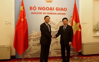 Ủy viên Quốc vụ viện Trung Quốc Dương Khiết Trì tiếp tục đến Việt Nam